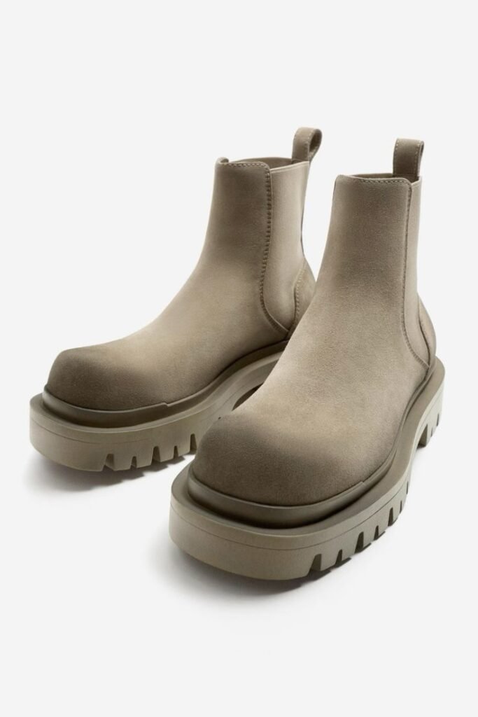 Best shoe shop in Kottakkal | Malee Men’s Fashion – beige suede Chelsea boots for men featuring a chunky sole, designed for comfort, durability, and modern elegance.